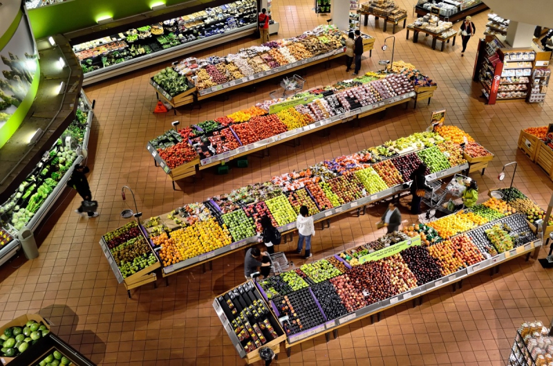 magasin-VIDAUBAN-min_supermarket_stalls_coolers_market_food_fresh_shop_organic-652223